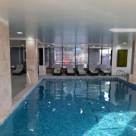Alezzi Luxury Apartment Spa Resort Piscina Incalzita Sauna Parking นาโวดาริ ภายนอก รูปภาพ