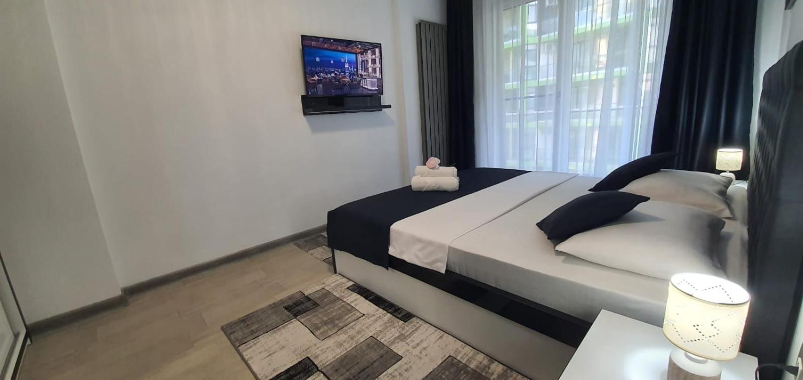 Alezzi Luxury Apartment Spa Resort Piscina Incalzita Sauna Parking นาโวดาริ ภายนอก รูปภาพ